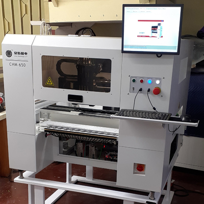 টেবিল শীর্ষ CHM-650 উচ্চ নির্ভুলতা 4 মাথা SMT পিসিবি উপাদান মাউন্টিং মেশিন