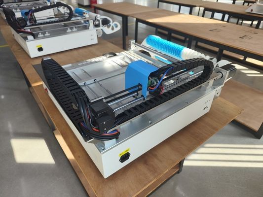 CHMT36VA এসএমটি পিক অ্যান্ড প্লেস মেশিন ২ হেড ২৯ ফিডার পিসি কন্ট্রোল