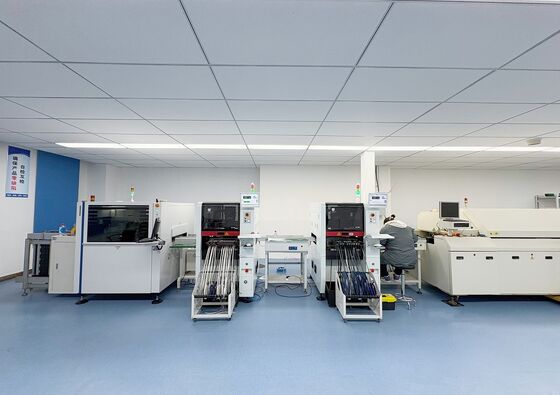 সেরা বিক্রেতা ৬ হেড TC06 পিক অ্যান্ড প্লেস মেশিন কাস্ট-আয়রন ফ্রেম SMT চিপ মাউন্টার